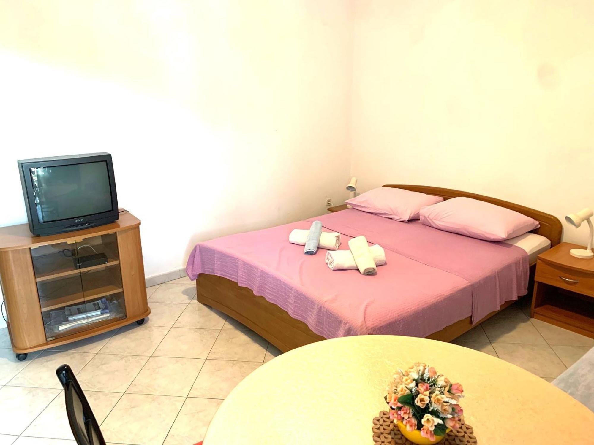 Apartments Bilo - Jela & Ivan Dolac Ngoại thất bức ảnh