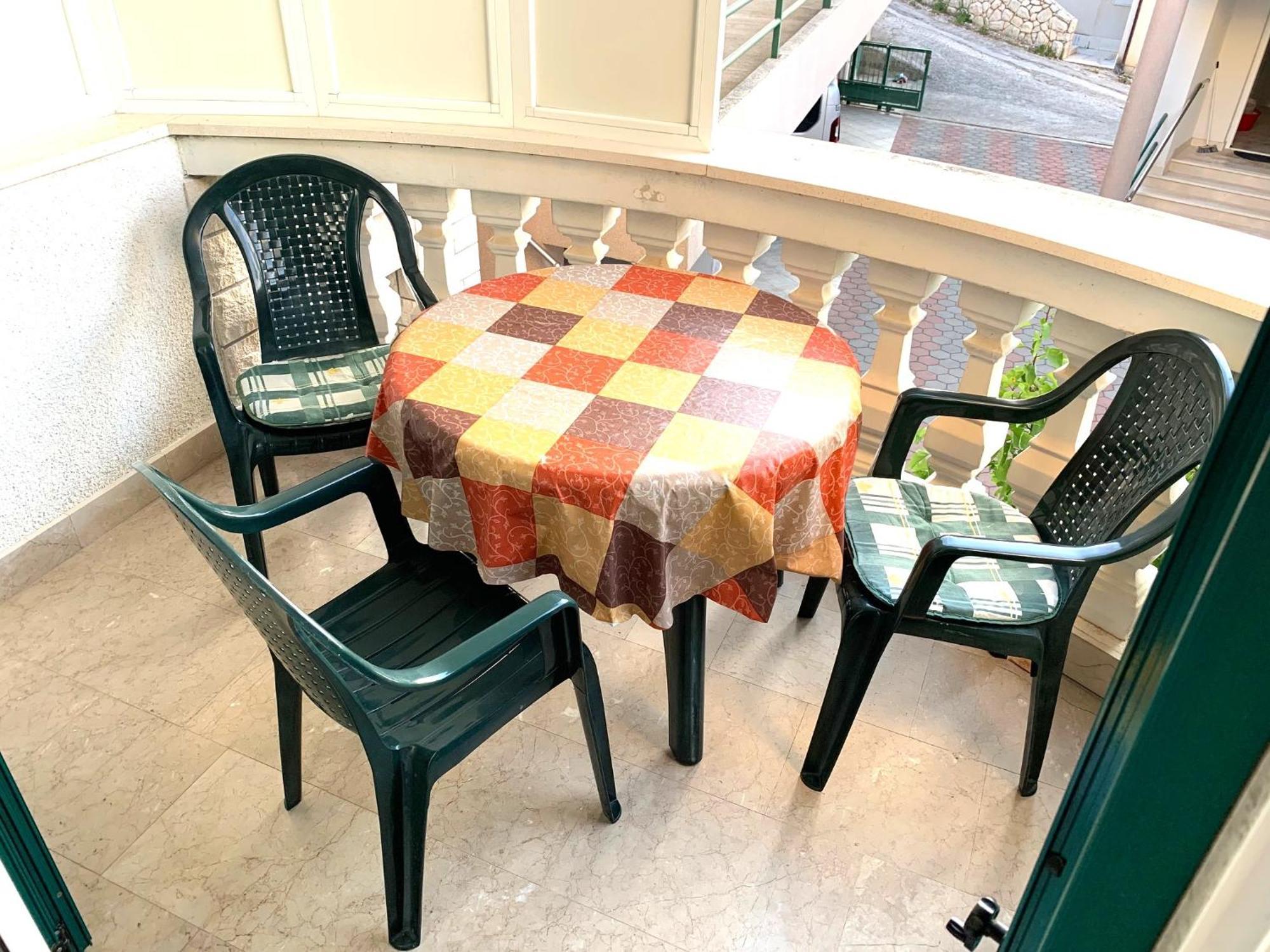 Apartments Bilo - Jela & Ivan Dolac Ngoại thất bức ảnh