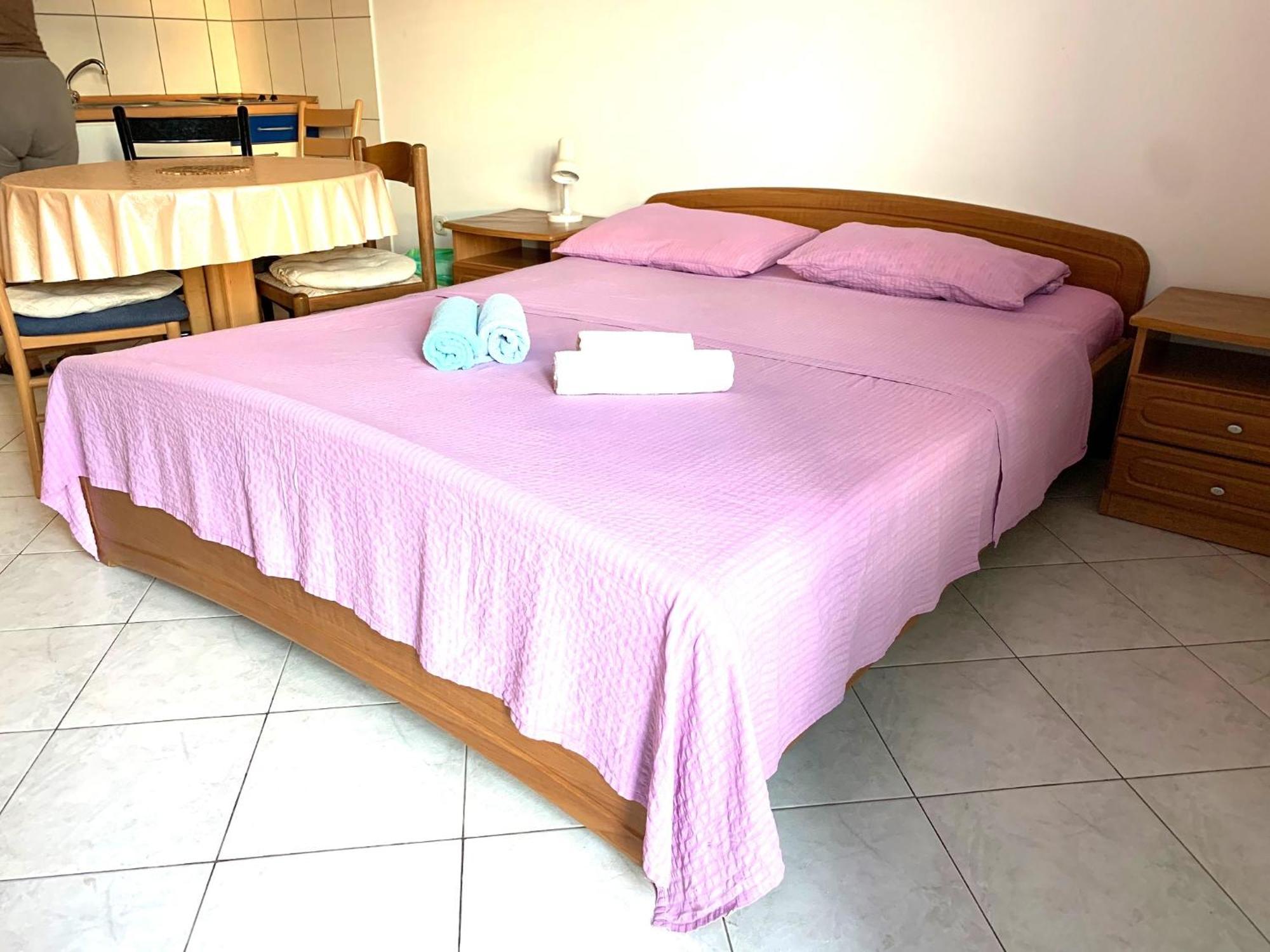 Apartments Bilo - Jela & Ivan Dolac Ngoại thất bức ảnh